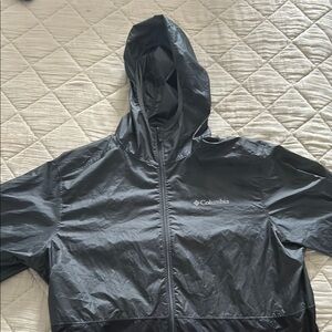 Men’s Columbia rain jacket